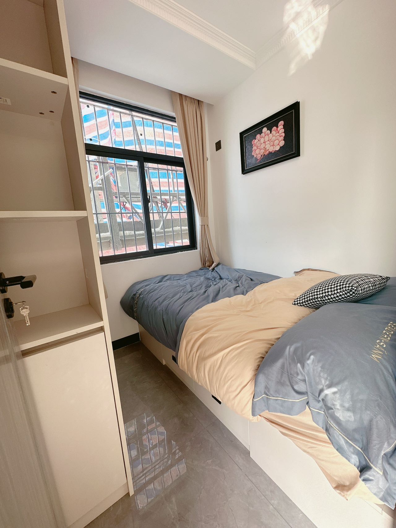 1745144232706985.jpg 2ffb1b6893b8129583cdf757f163907e.jpg