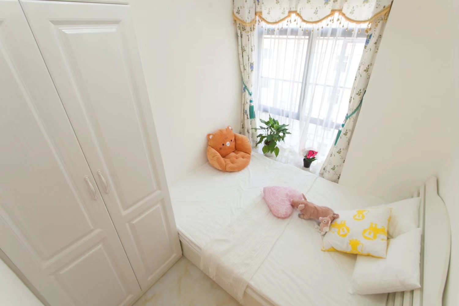 西鄉(xiāng)最便宜的小產(chǎn)權(quán)房鳳凰名都均價7500/㎡