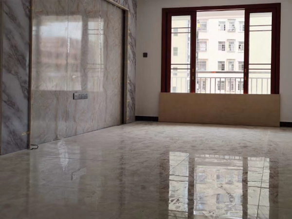 鳳崗五聯(lián)福馨家園4棟規(guī)模地鐵十號(hào)線東延線鳳崗站400米