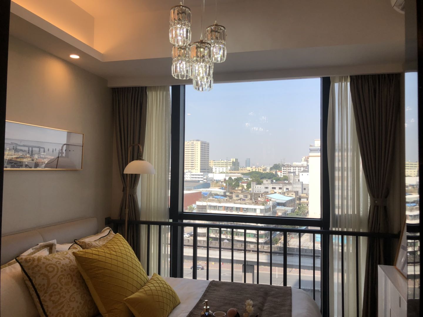 英郡假日廣場(chǎng)2房231萬元/套起