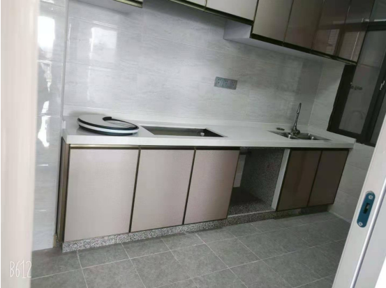 逸郡華庭71平兩房特價(jià)63.8萬