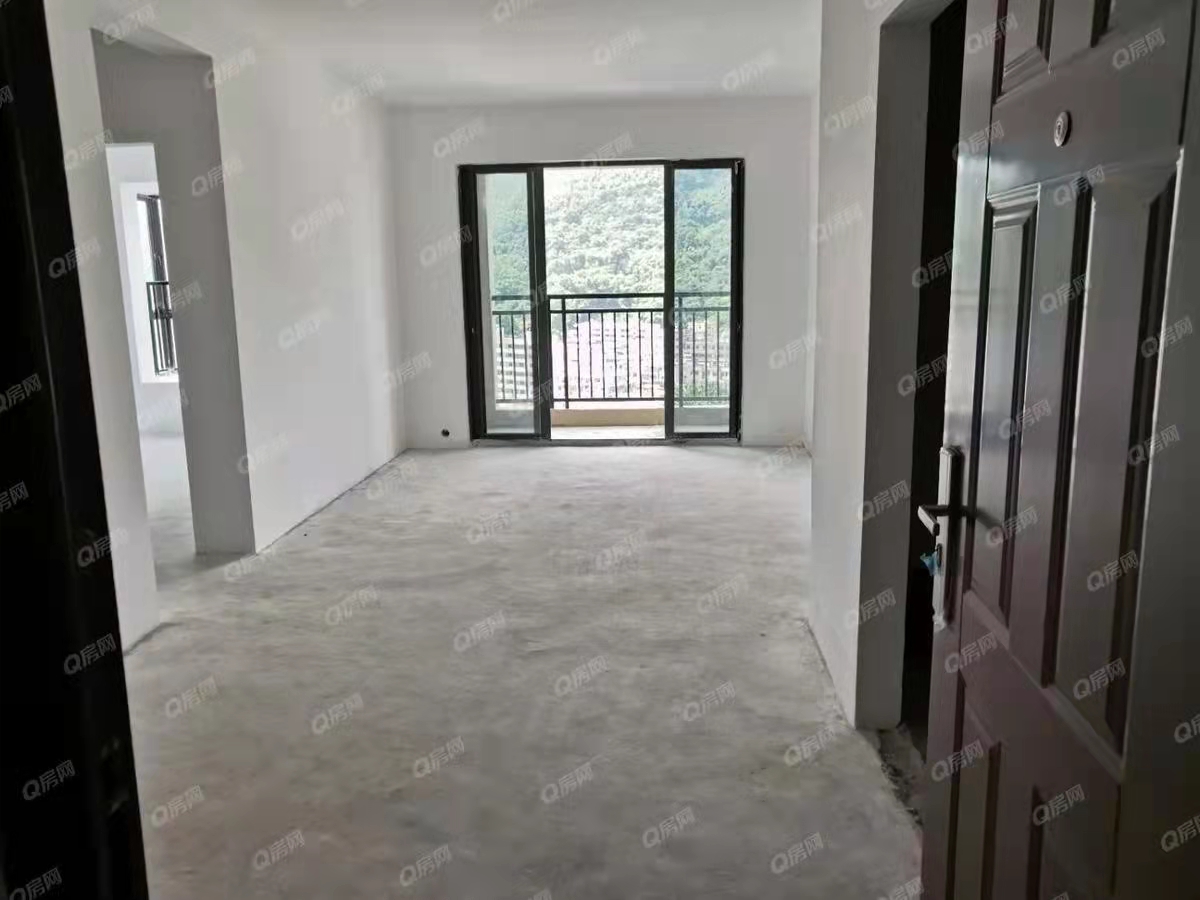 明發(fā)高榜新城-均價(jià)9600元/平