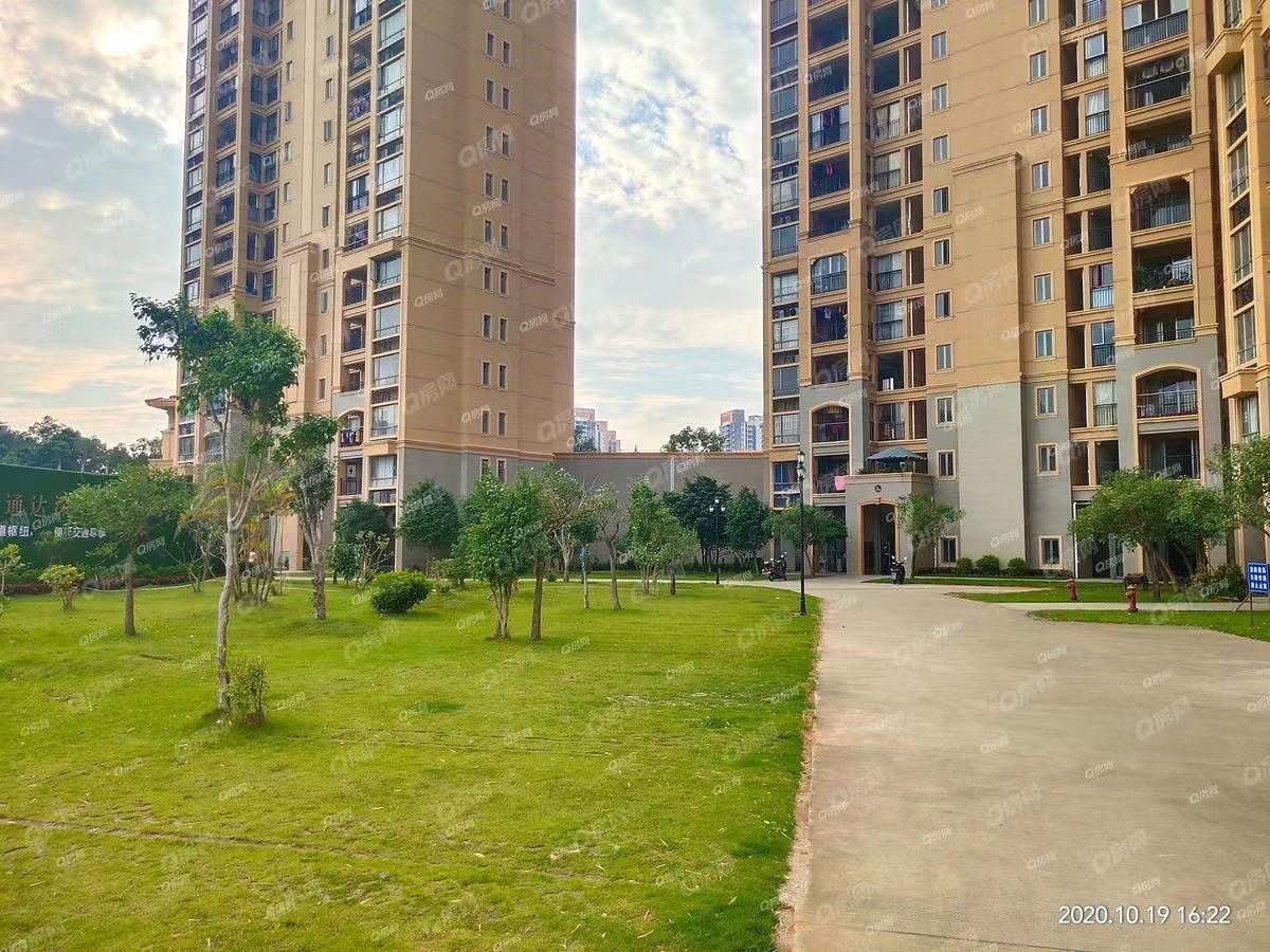 駿豪名居，鈺海山悅城-均價(jià)10000元/平