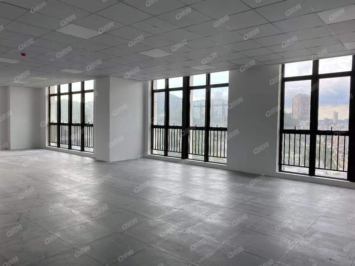 中?；壑谴髲B，U SPA大廈，U SPACE，銀湖時(shí)代中心-均價(jià)110元/平