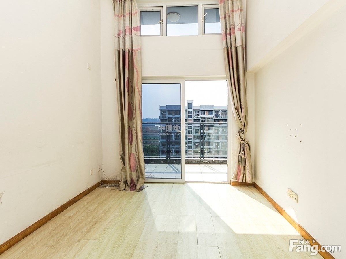 花橋新街糧倉(cāng)附近門面房出售