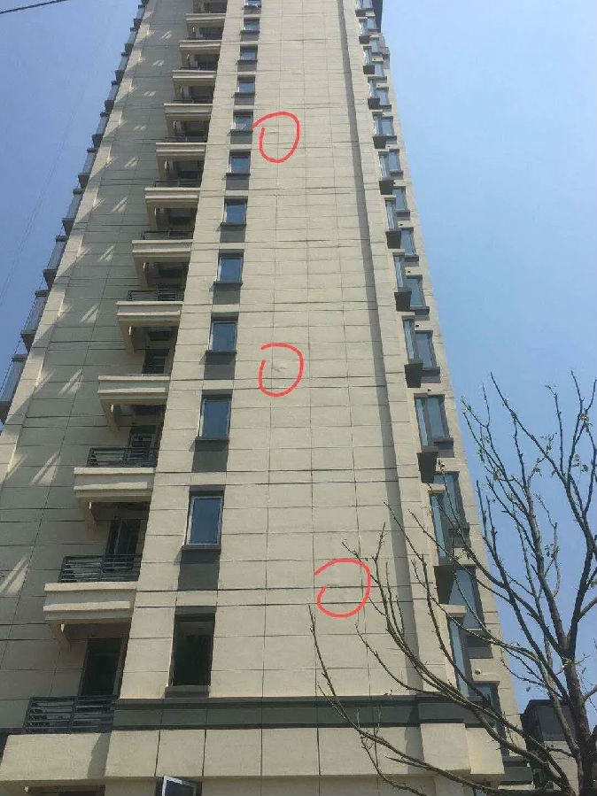 因房屋質(zhì)量爆發(fā)的種種問(wèn)題不勝枚舉