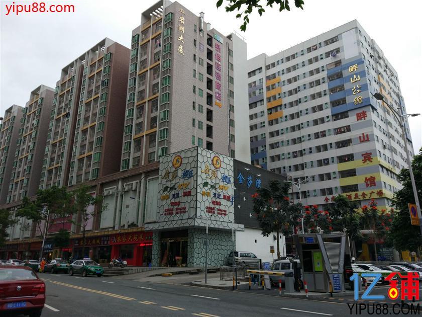 戶戶通天燃?xì)?></img></p>
<p><strong>每?jī)蓷潣侵g就有一個(gè)獨(dú)立的花園設(shè)計(jì)</strong></p>
<p>1、深圳觀瀾小產(chǎn)權(quán)房《瀾山壹號(hào)》值得訂購(gòu)嗎。所以是值得賣的，樓盤設(shè)在龍華觀瀾大大坑，毗連觀瀾高新科技城，未來品牌價(jià)值空間廣闊，也是觀瀾目前唯一一手在售的大型苑村委統(tǒng)建樓。</p>
<p>2、觀瀾《瀾山一號(hào)》總計(jì)是8棟的苑居民小區(qū)，全封閉式住宅小區(qū)行政管理，8棟中間結(jié)構(gòu)設(shè)計(jì)，樓梯房一梯六戶，每棟樓的五層便8層，每?jī)蓷潣侵g便有一個(gè)獨(dú)立的苑結(jié)構(gòu)設(shè)計(jì)，度假村在兩棟樓之間的寬度達(dá)20米，每個(gè)層樓還便不任何遮蓋，通風(fēng)非常好，苑中睡蓮松樹、園林景觀小魚塘都有。</p>
<p>3、堪稱是樓中有長(zhǎng)廊，度假村中有房，這才是真正的度假村居民小區(qū)房。</p>
<p>4、還就瀾山一號(hào)是目前能在觀瀾賣出去一手的村委統(tǒng)建樓了，村委統(tǒng)建樓的益處大家如果都認(rèn)得，更重要是一手的村委統(tǒng)建樓，很之稀缺，村委統(tǒng)建的用處正是即賣即入駐，通LNG，民用發(fā)電，孩子就讀于附近的公立小學(xué)還方便，這么稀缺的村委統(tǒng)建就是大型的苑住宅小區(qū)夠不夠迎合你了。</p>
<p><strong>龍華觀瀾觀湖域景好盤推薦</strong></p>
<p>1、龍華觀瀾觀湖域景好盤所推薦。龍華觀瀾4棟連排最便宜村委統(tǒng)建樓小產(chǎn)權(quán)房《觀瀾觀湖域景》，村委簽字 ，隆重開售。</p>
<p>2、200套超級(jí)上證指數(shù)，需遷入，申領(lǐng)碩士學(xué)位，手慢有手慢無。</p>
<p>3、單方面零分期付款，單方面分期付款，本金5.88厘。</p>
<p>4、戶戶大墻壁，鳥瞰飄窗，住宅小區(qū)具有停車，低開發(fā)成本，超低打折， 不限貸不調(diào)控， 好商業(yè)區(qū)股權(quán)投資自住必選。</p>
<p>5、龍華觀瀾最便宜需落房村委統(tǒng)建樓小產(chǎn)權(quán)房｛觀瀾觀湖域景｝。</p>
<p>6、8萬/套起租1800元起。5萬/套起租2200元起。</p>
<p>7、18號(hào)線寶鹽線新田站（已總體規(guī)劃），有軌有軌電車下圍，全城巴士站樓盤超低價(jià)，投資回報(bào)率極高。</p>
<p>8、樓盤穿過硅谷不斷創(chuàng)新科技產(chǎn)業(yè)工業(yè)園與新田森林公園， 自住引領(lǐng)者， 進(jìn)行投資上品。</p>
<p>9、360度超人通風(fēng)，精裝修收房，一步有軌電車,咫尺硅谷,對(duì)望公園。</p>
					<br/>
				<div style=