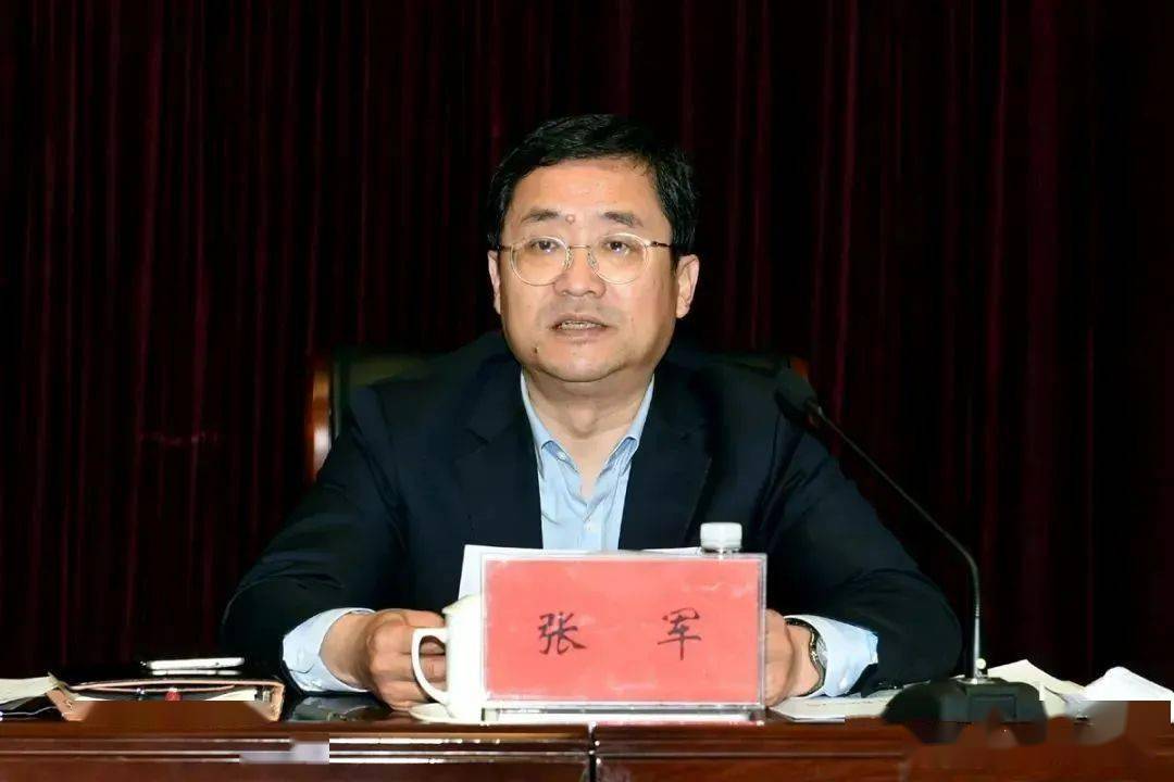 張富強的回遷房產(chǎn)權(quán)改為張軍名下