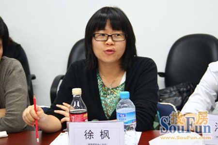 雖然正規(guī)的中介公司一般都不代理小產(chǎn)權(quán)房