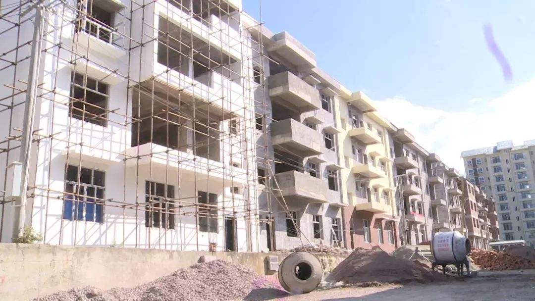 補(bǔ)償給被拆遷農(nóng)民的拆遷補(bǔ)償安置用房