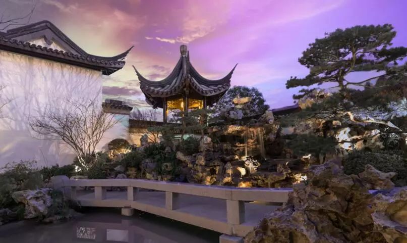 街巷等傳統(tǒng)中式生活場景重現(xiàn)