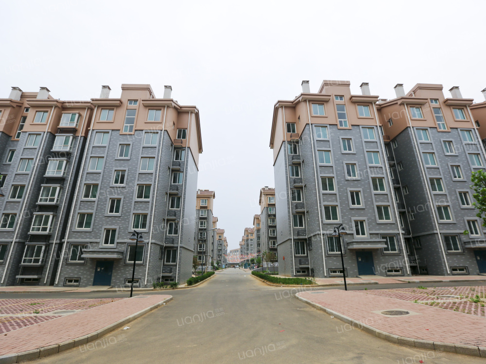 賢文花園等小產(chǎn)權房小區(qū)