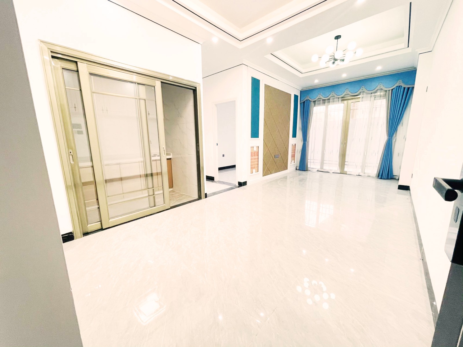 深圳龍華小產(chǎn)權(quán)房|龍勝學(xué)府103戶型