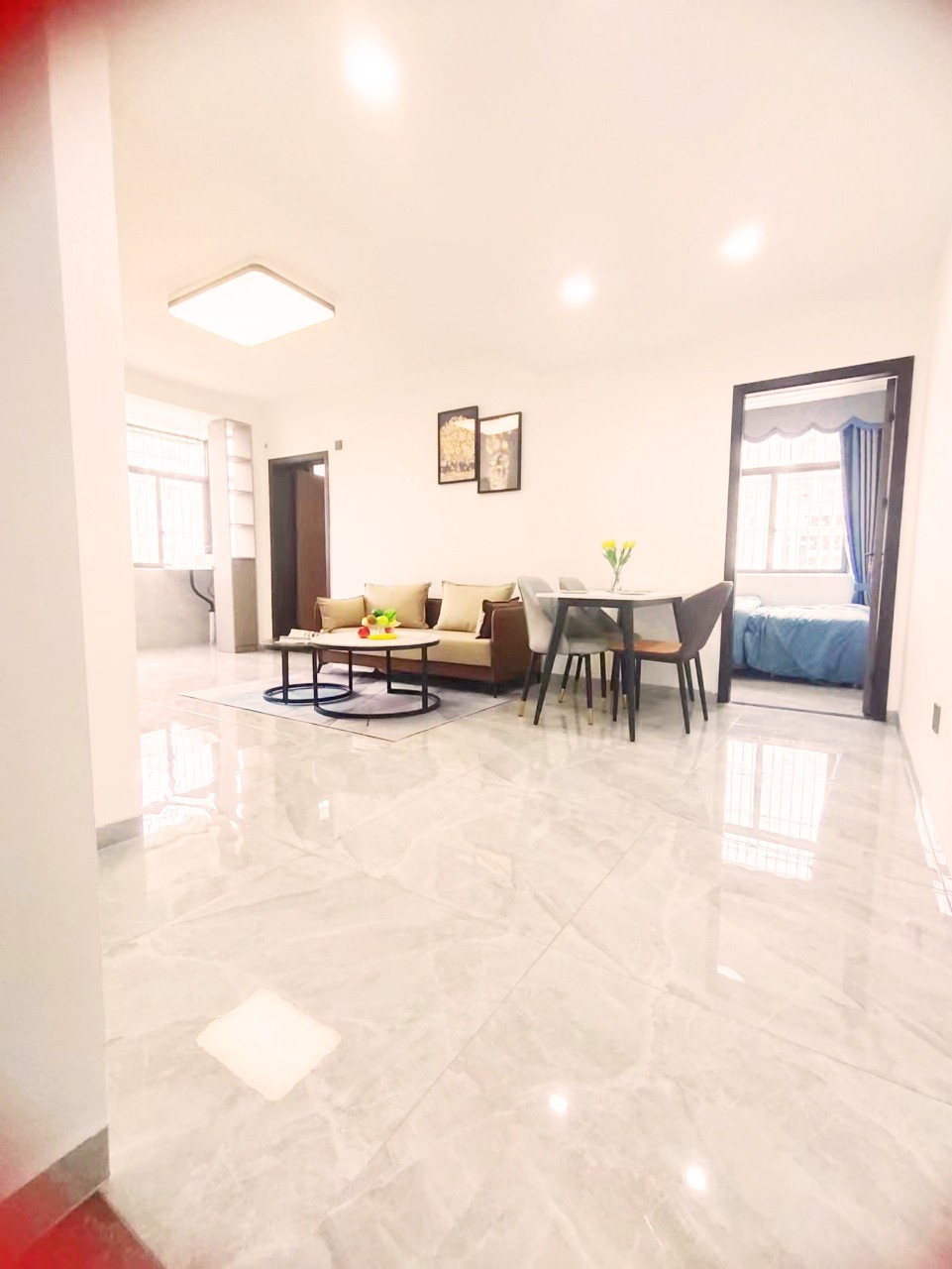 深圳布吉小產(chǎn)權(quán)房|東 城 花 園，首付15萬/套  地鐵口200米