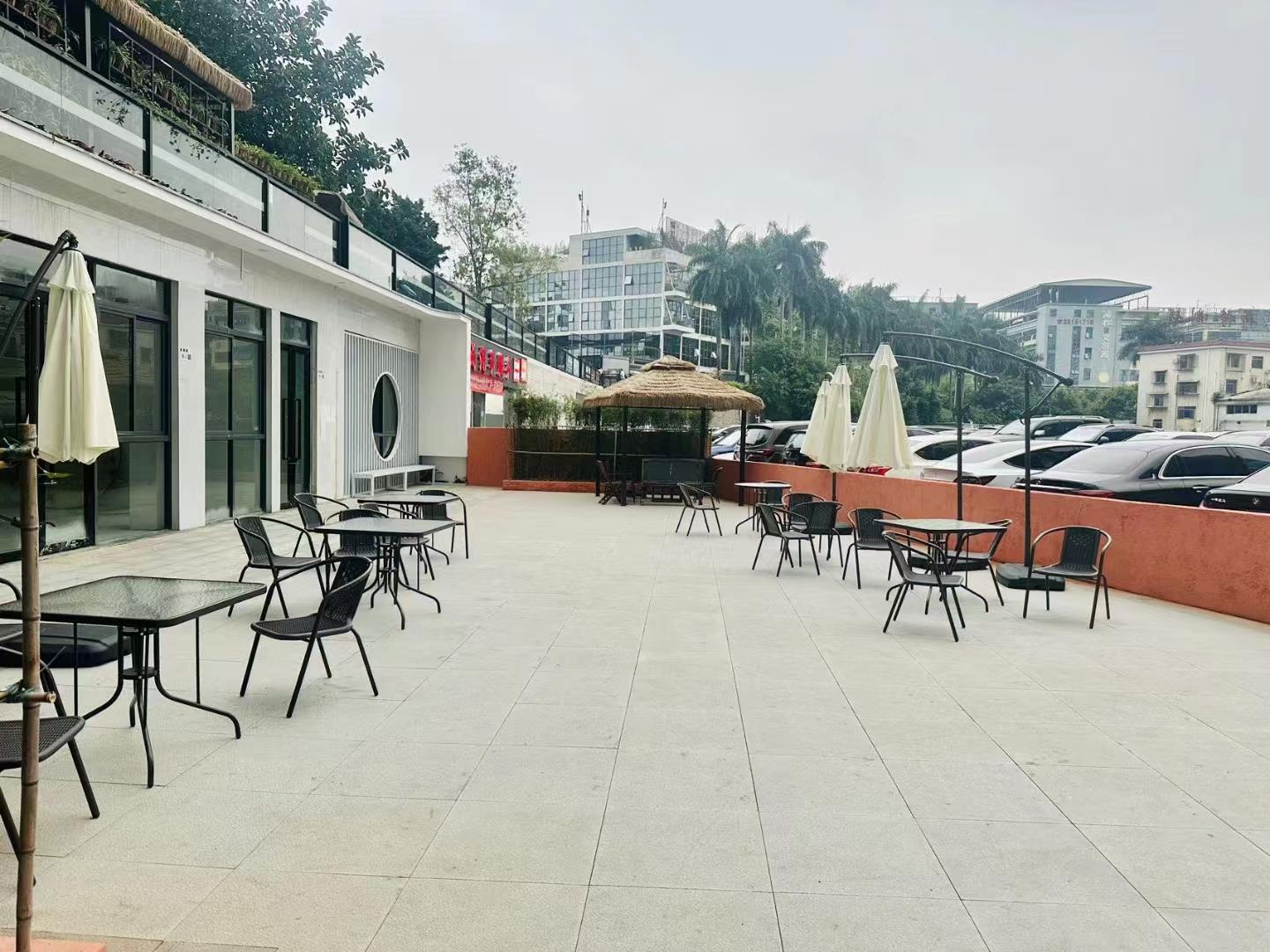 龍華區(qū)中心地段